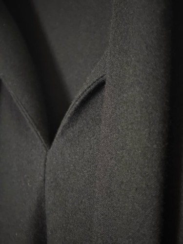 mydlyak-black-suite3-1769154997